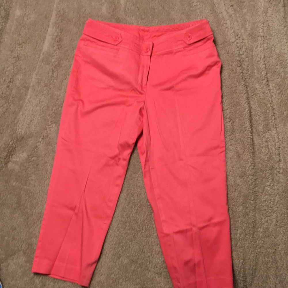 Coral Capris